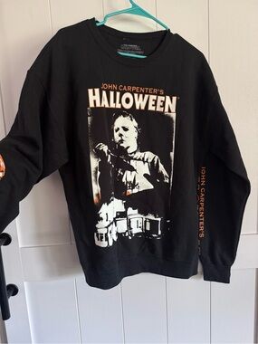 Halloween Black Graphic Sweatshirt